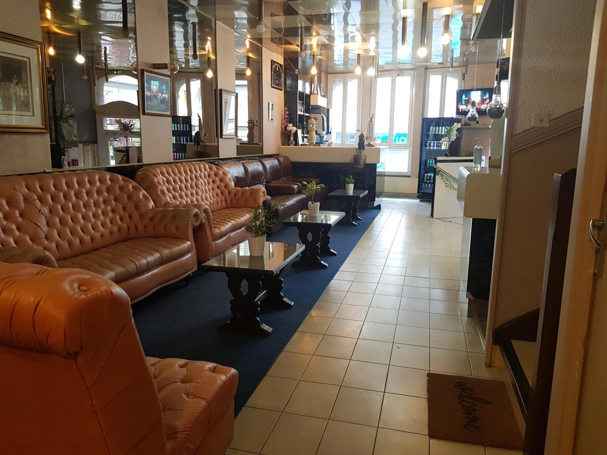 Hotel Saint Jean Baptiste Lourdes Zewnętrze zdjęcie